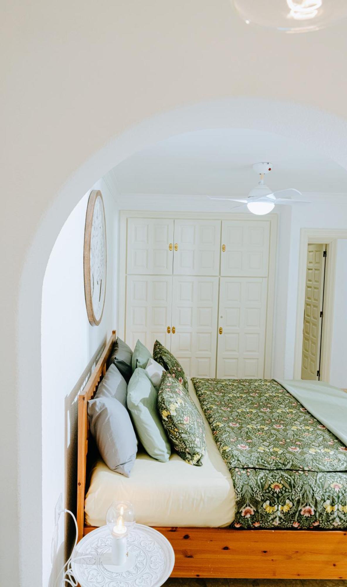 1bdr Sunny Terrace