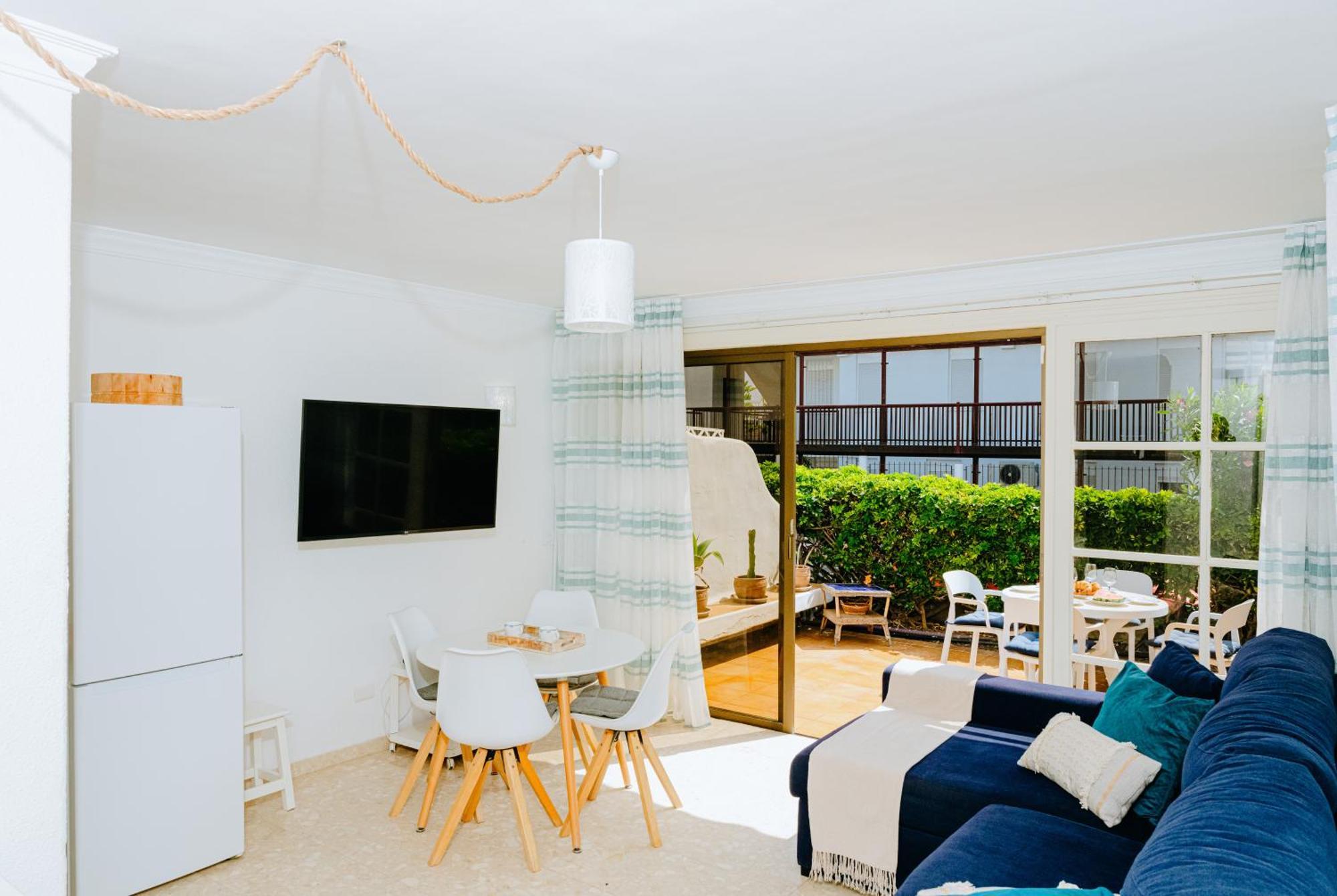 1bdr Sunny Terrace Appartamento